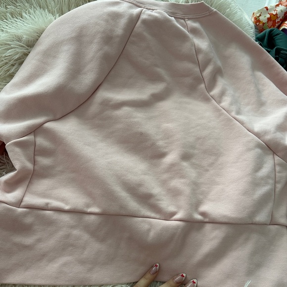 Lululemon, Nike, Gymshark - Picture 6 of 16